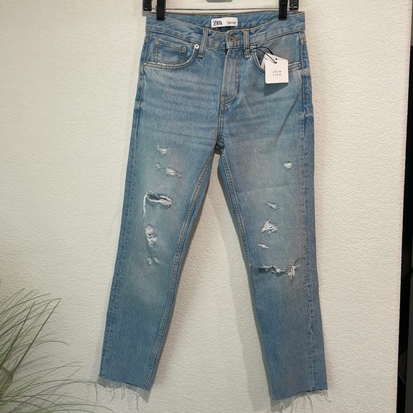 Zara Denim - Zara high waisted raw hem distressed knees straight leg jeans size 2